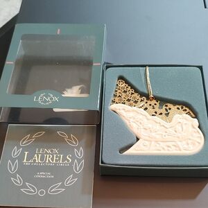 Lenox Cream Porcelain SledOrnament with Gold Filigree Tree And Presents